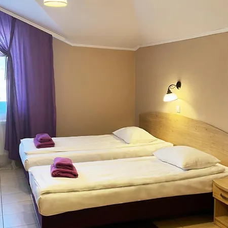 Dworek Nad Bed & Breakfast