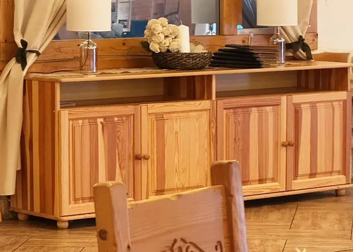 Dworek Nad Wisłą 3*