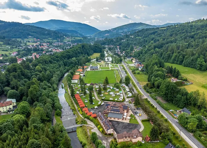 Nocleg ze śniadaniem Dworek Nad Wisłą 3*